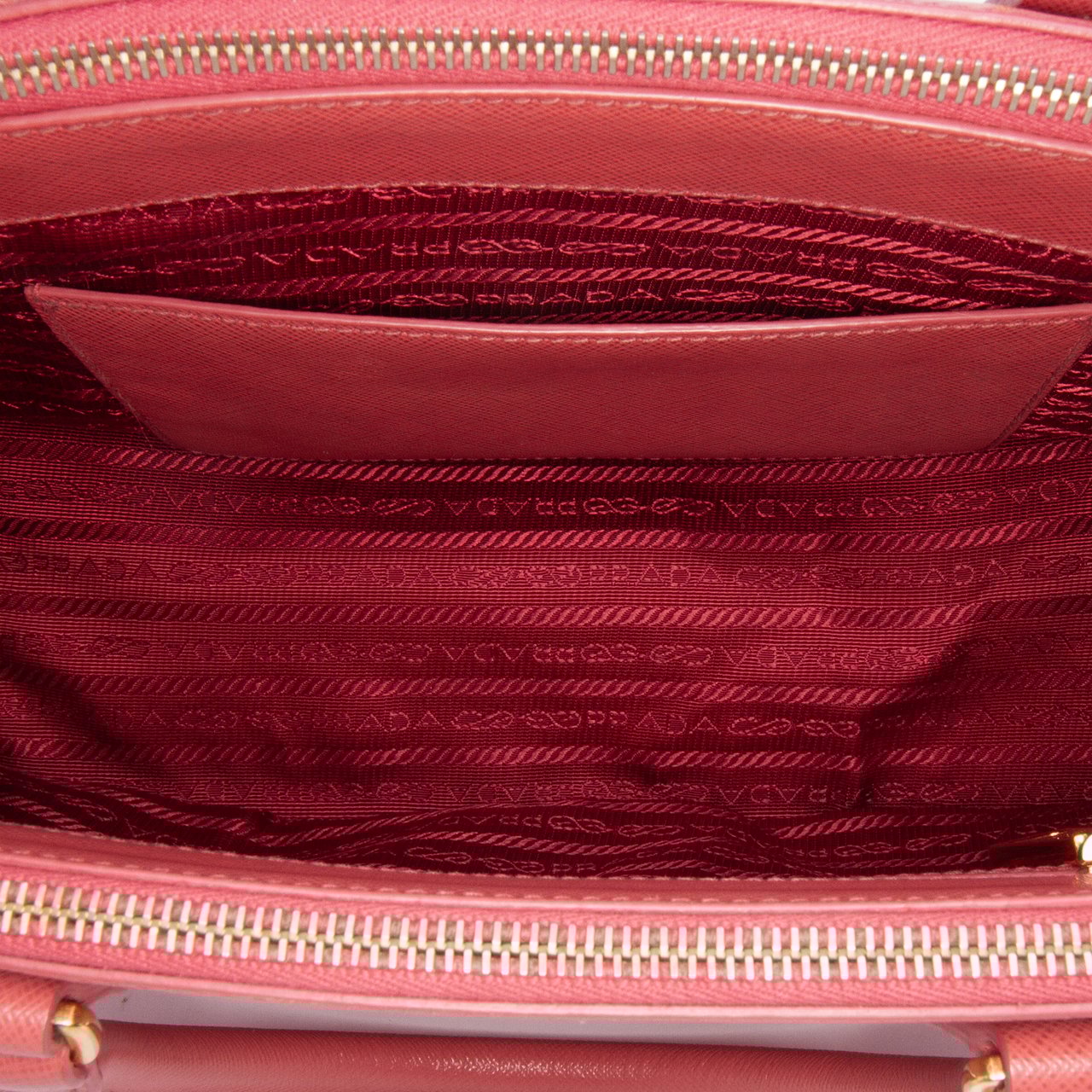 Prada Small Saffiano Lux Galleria Double Zip Satchel Roze
