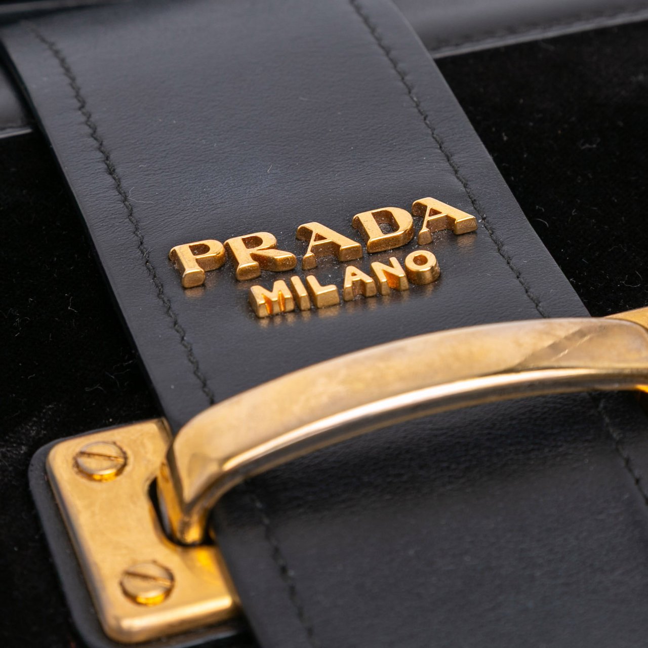 Prada City Calf and Velvet Pionniere Crossbody Zwart