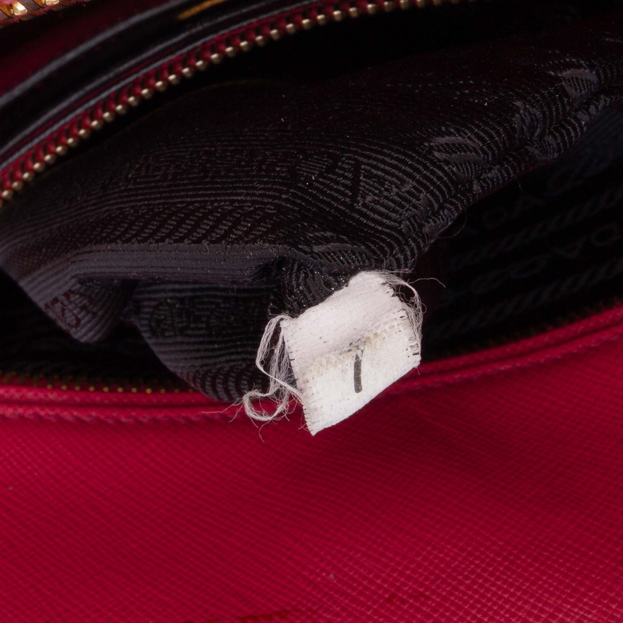 Prada Saffiano Soft Triple Pocket Tote Roze