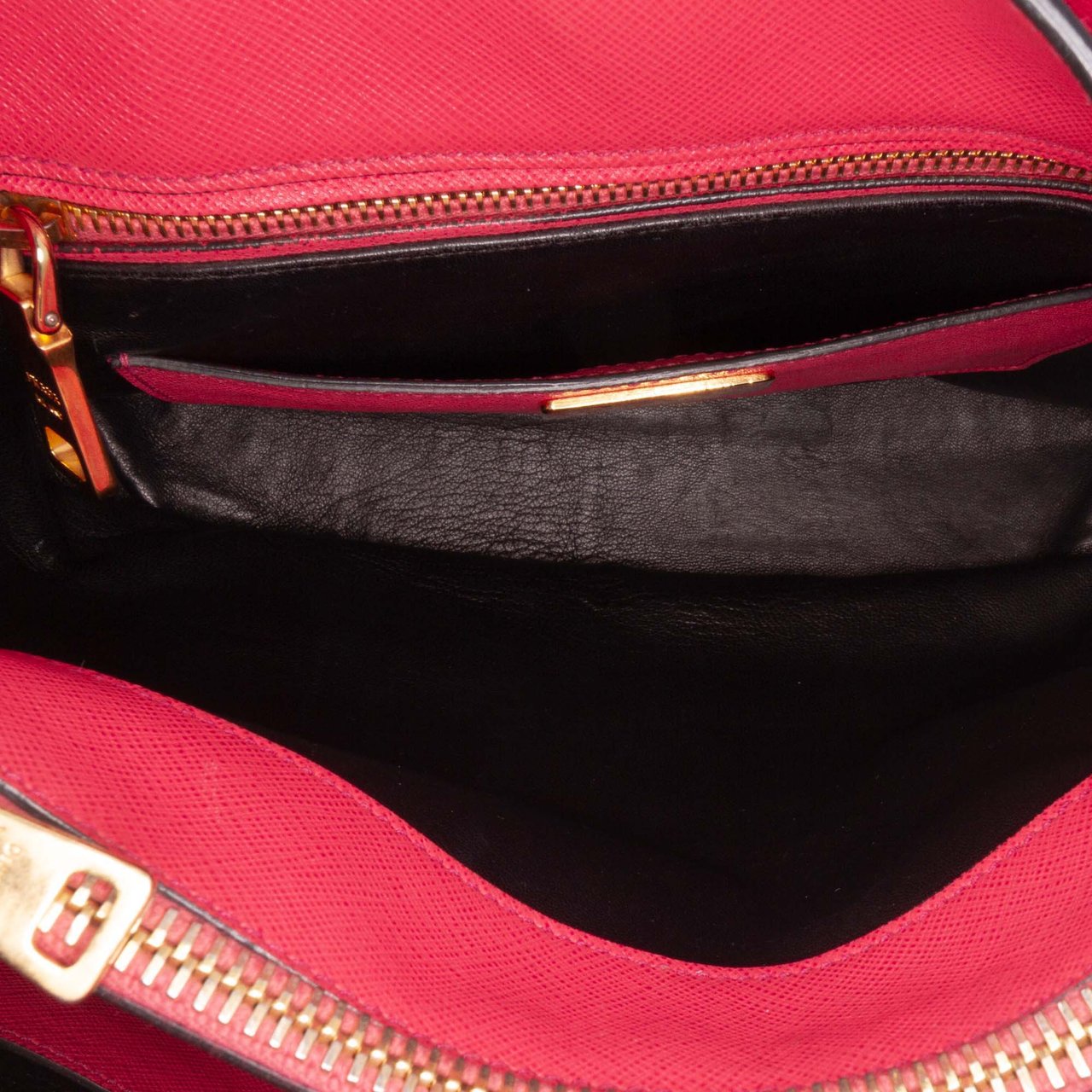 Prada Saffiano Soft Triple Pocket Tote Roze