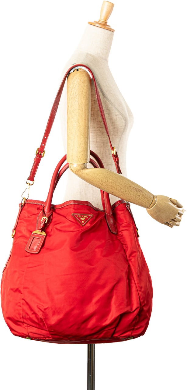 Prada Vitello Daino Trimmed Tessuto Satchel Rood