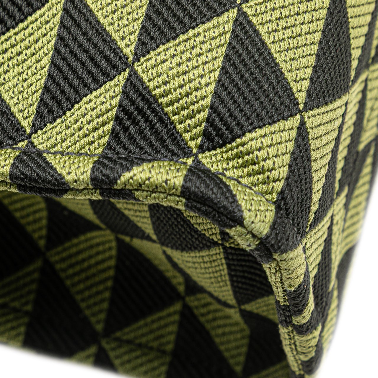 Prada Jacquard Triangolo Symbole Shopping Tote Groen