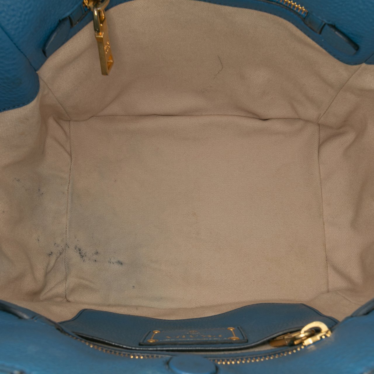 Prada Vitello Daino Tote Blauw