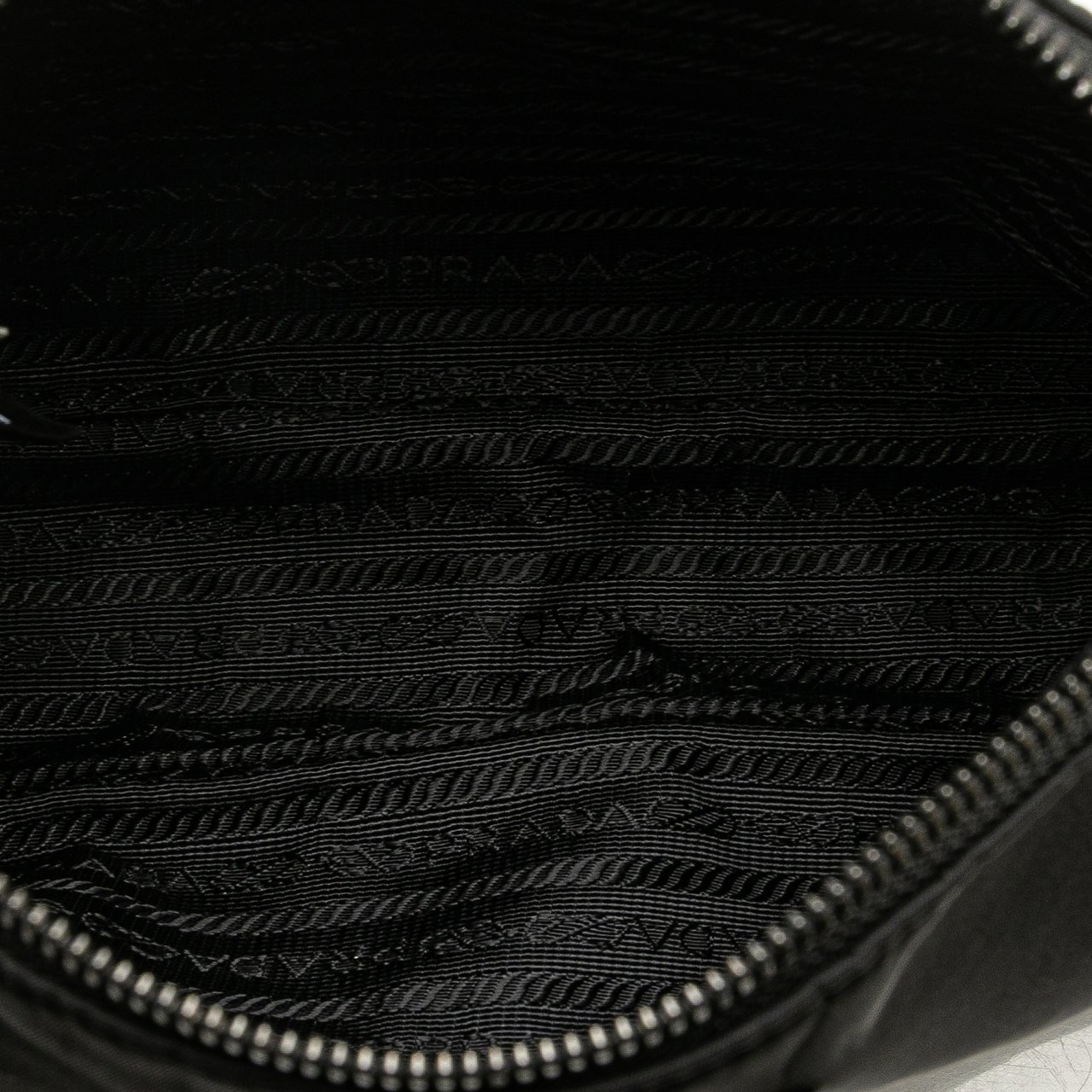 Prada Saffiano Trimmed Re Nylon Zip Top Crossbody Zwart