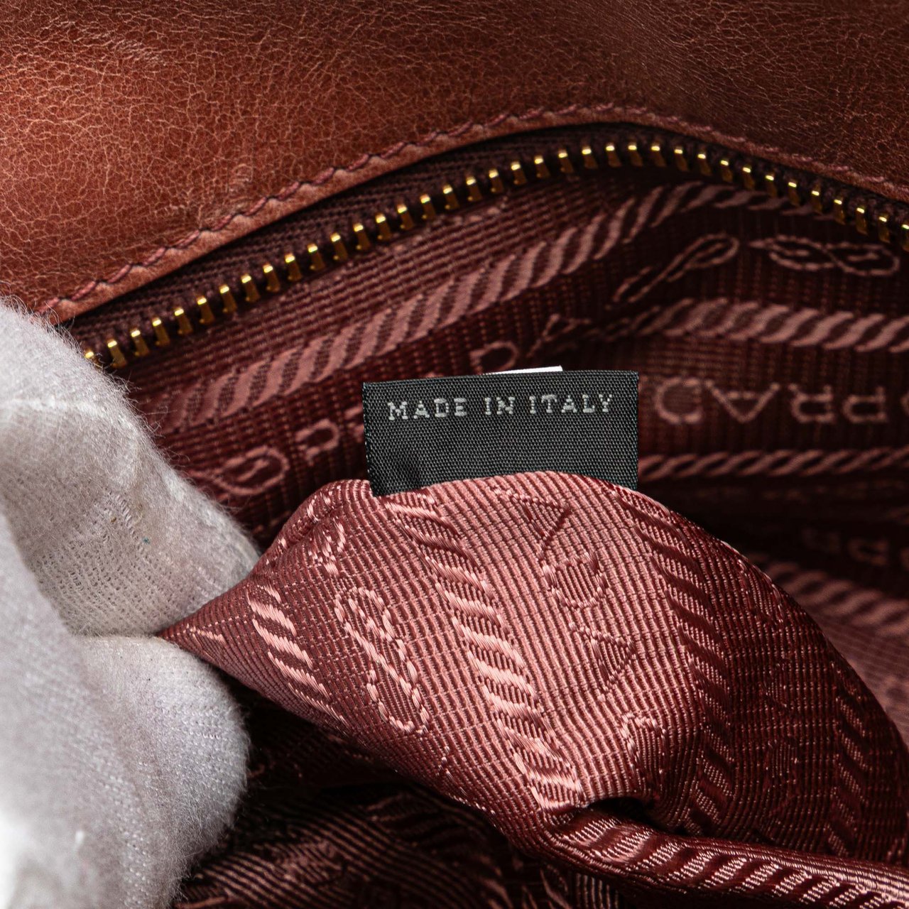 Prada Vitello Shine Satchel Roze