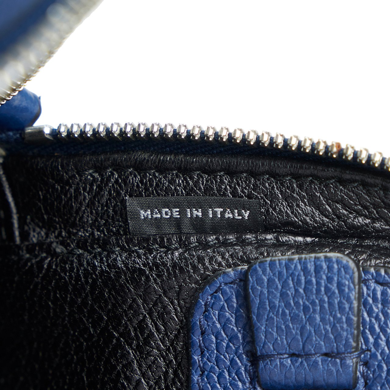 Prada Vitello Daino Clutch Bag Blauw