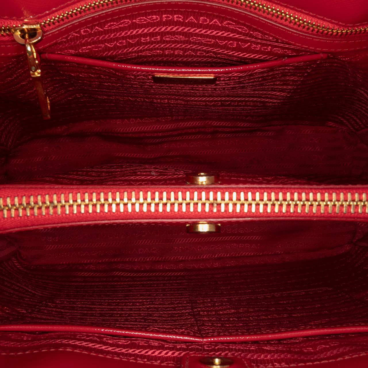 Prada Large Saffiano Vernice Galleria Satchel Rood
