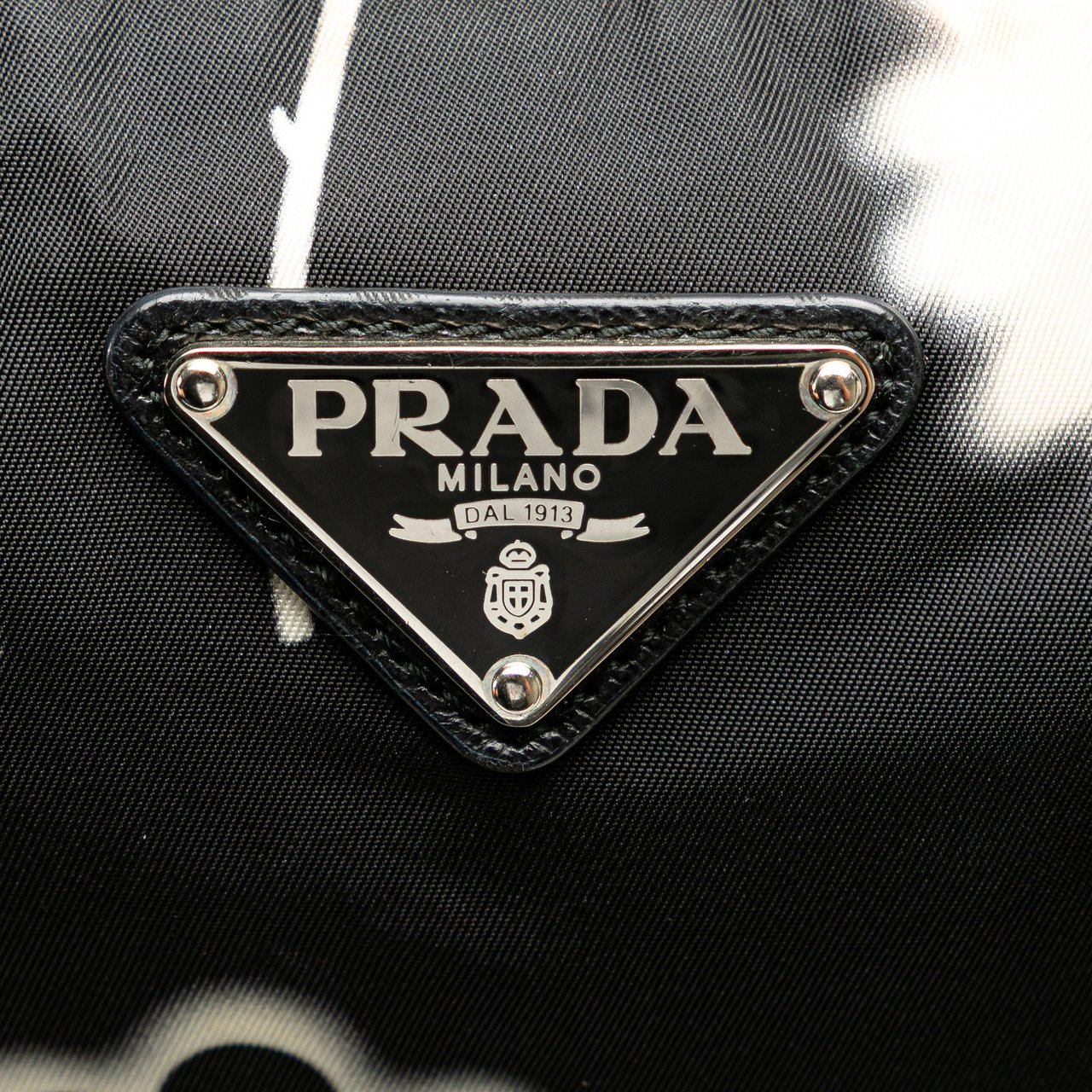 Prada Tessuto Stampato Floral Satchel Zwart