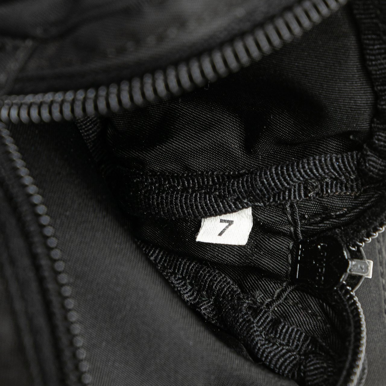 Prada Tessuto Triple Pouch Belt Bag Zwart