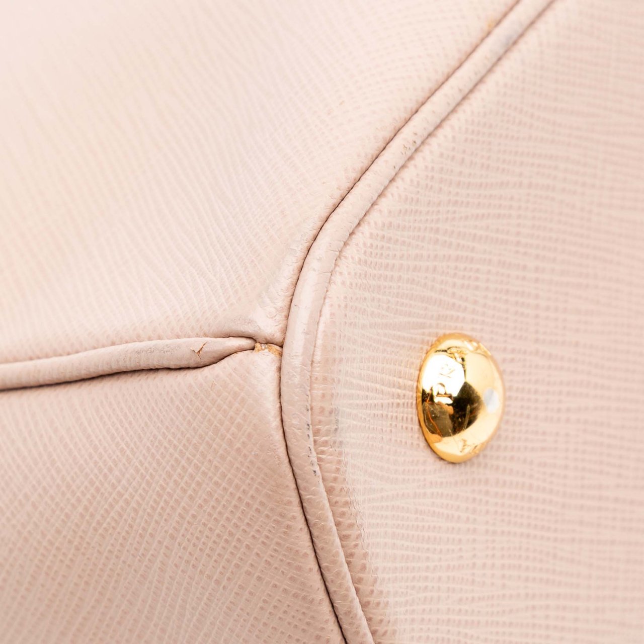 Prada Small Saffiano Lux Galleria Satchel Roze