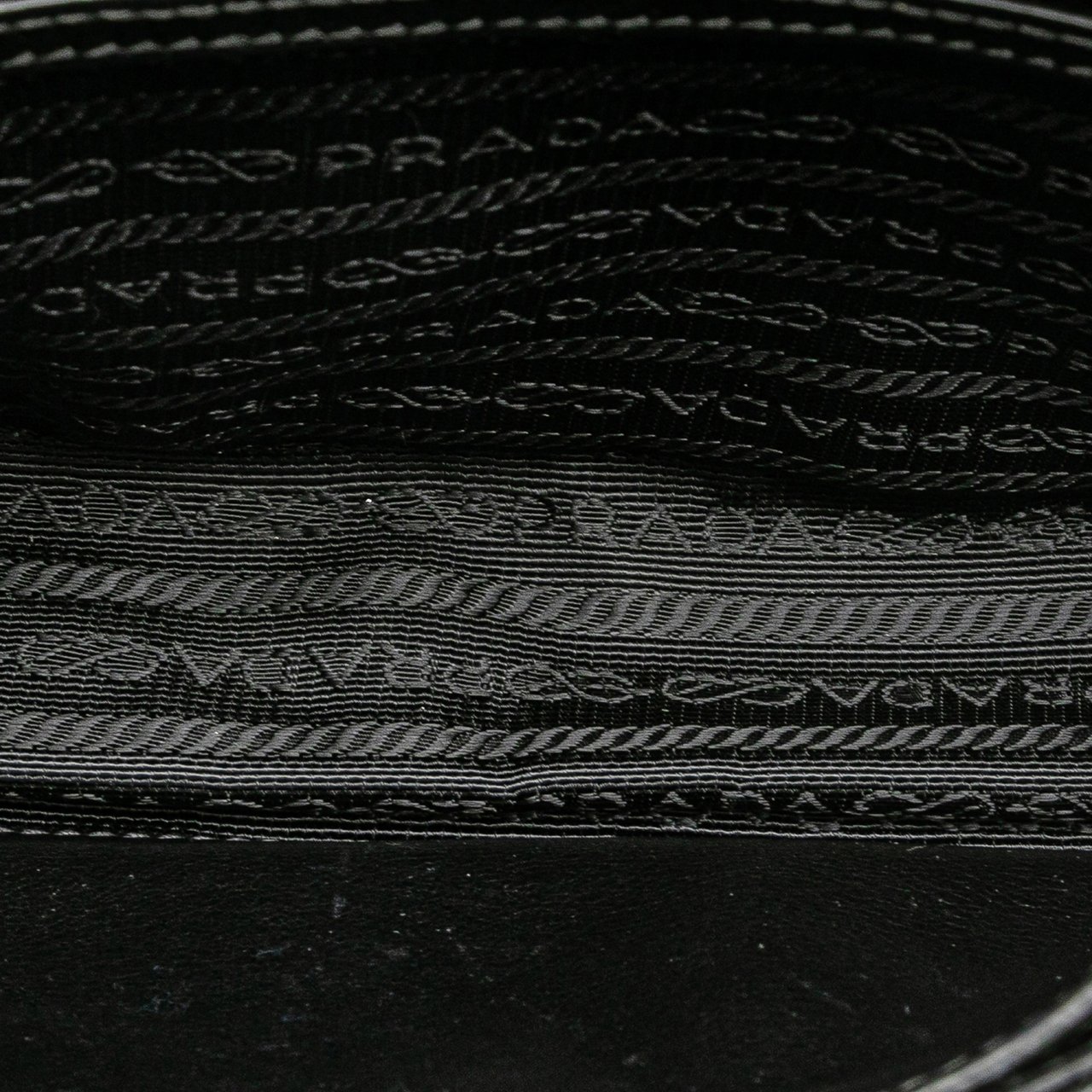 Prada Small Studded Glace Calf Chain Flap Zwart