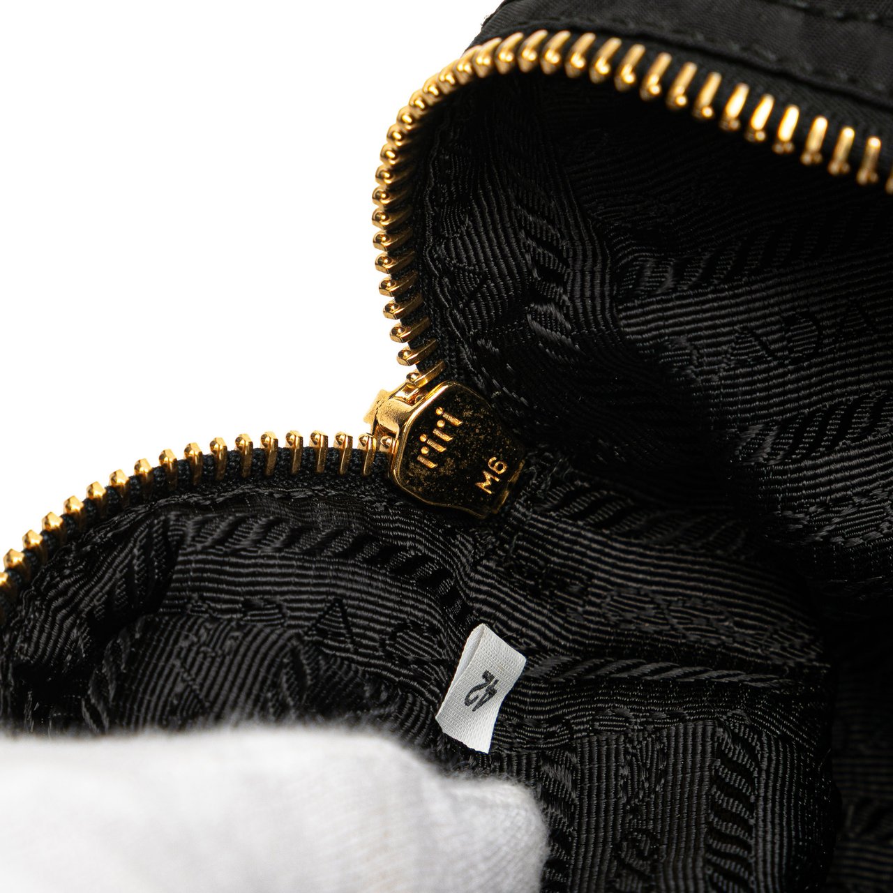 Prada Tessuto Pouch Zwart