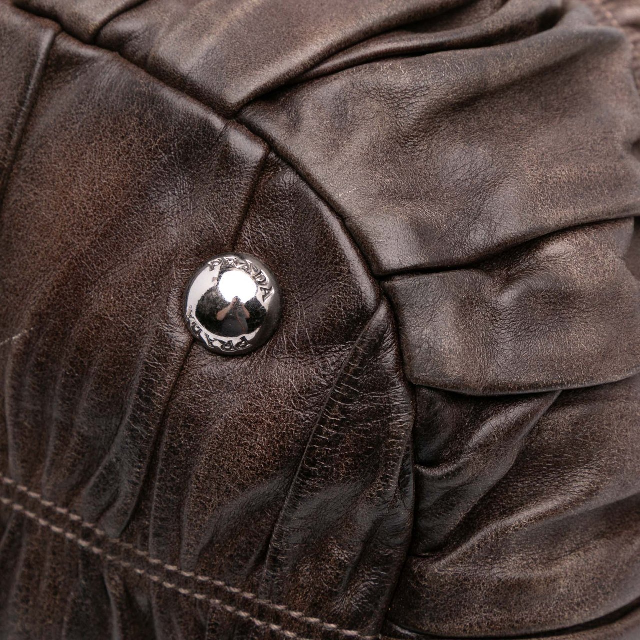 Prada Nappa Gaufre Ombre Satchel Grijs