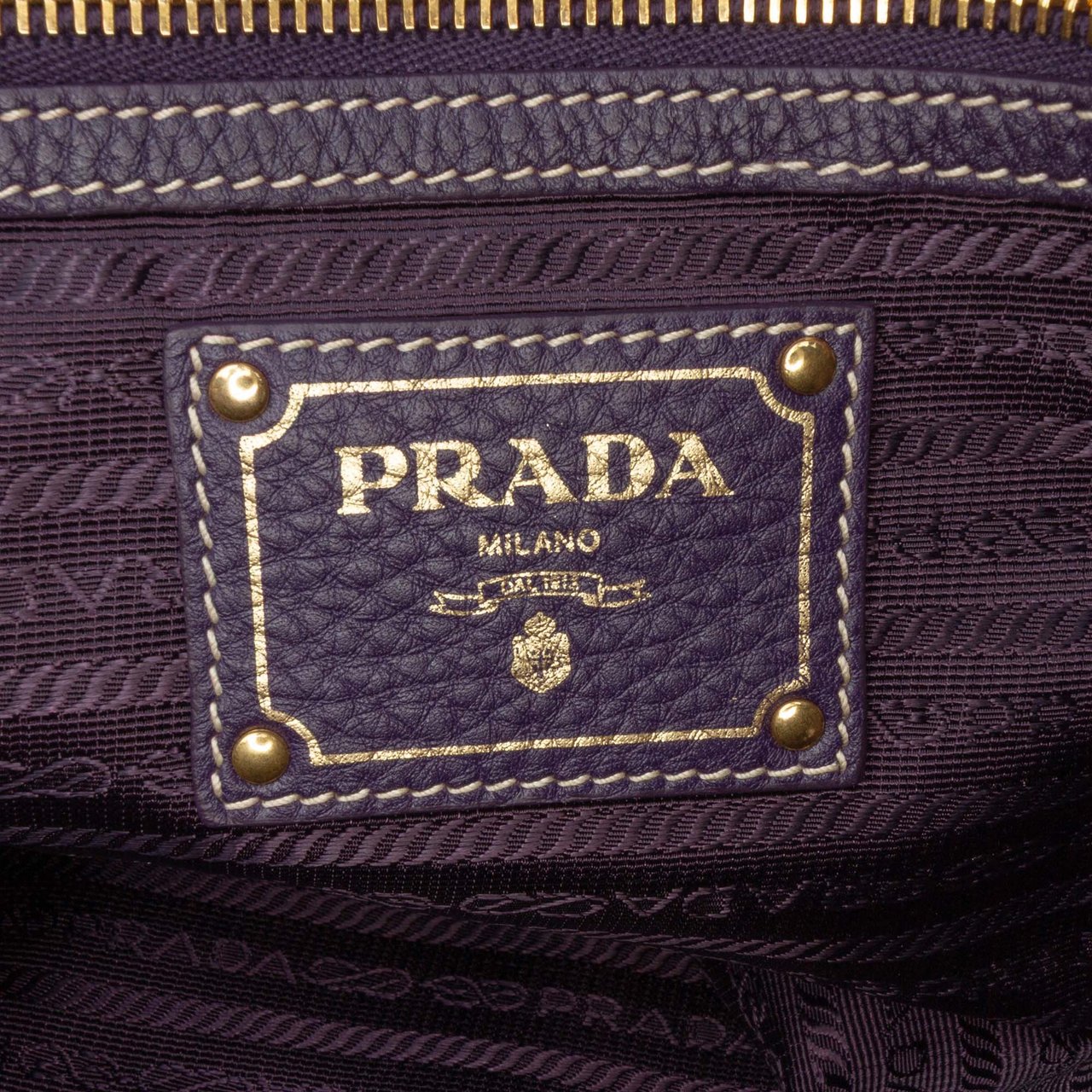 Prada Vitello Daino Open Convertible Tote Paars