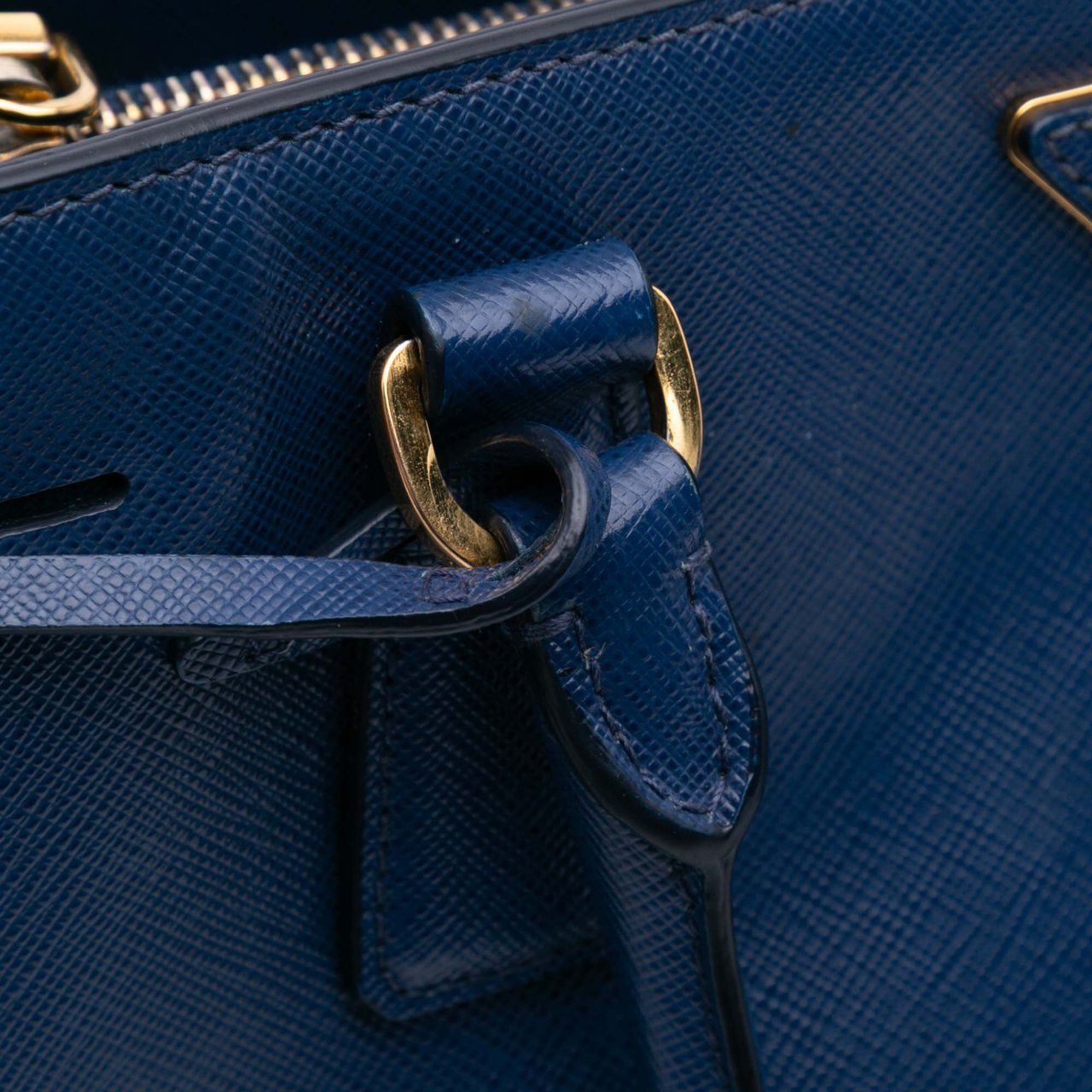 Prada Medium Saffiano Lux Galleria Satchel Blauw