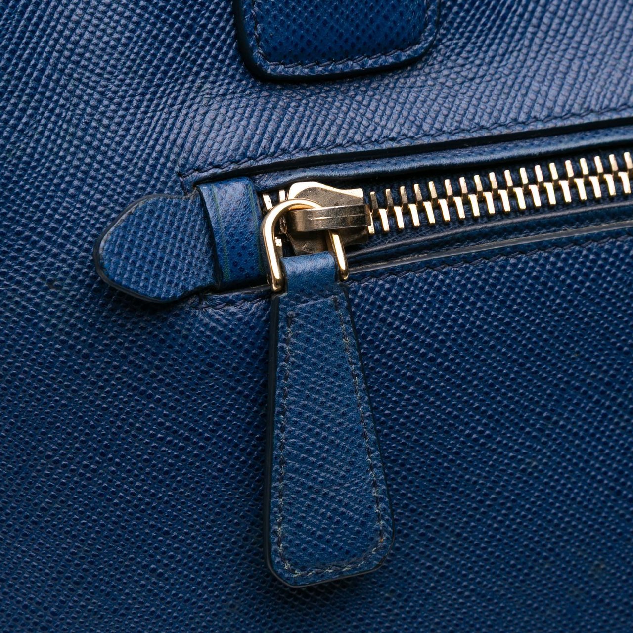 Prada Saffiano Cuir Open Promenade Satchel Blauw