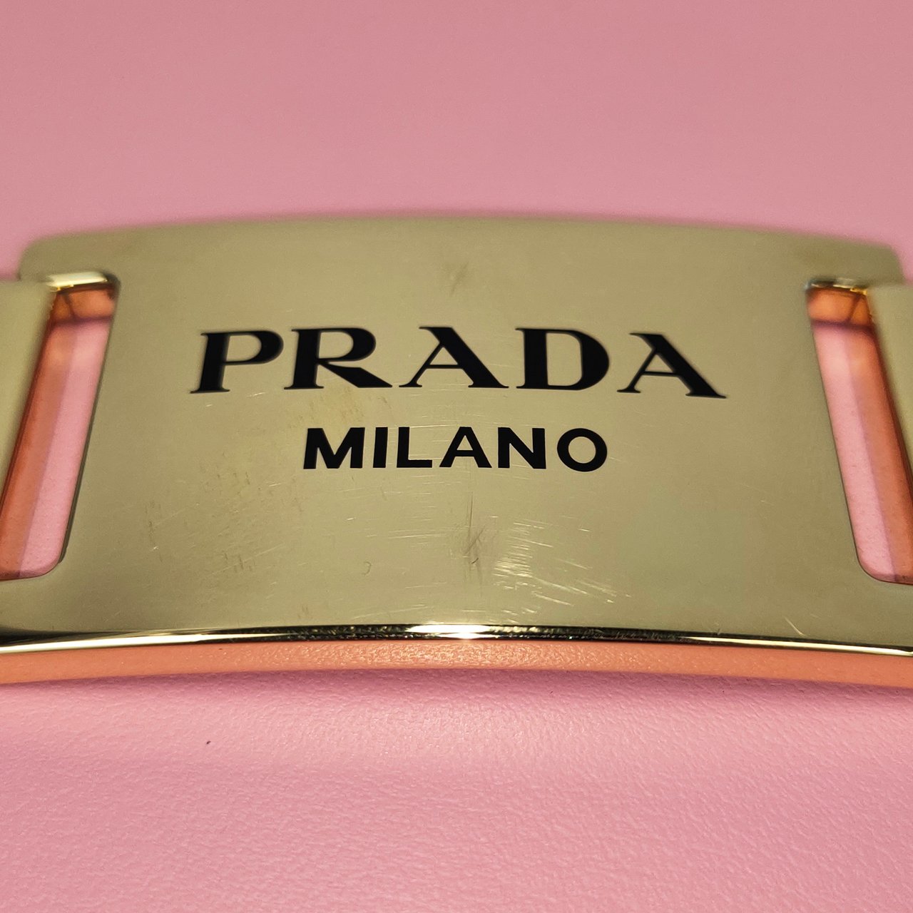 Prada Glace Calf Studded Etiquette Crossbody Roze