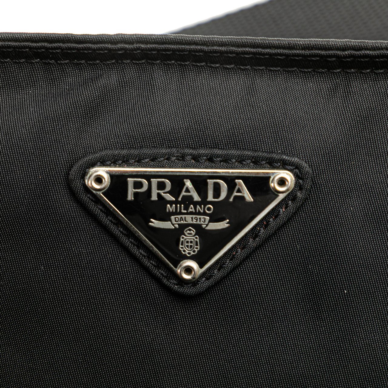 Prada Tessuto Zip Top Crossbody Zwart