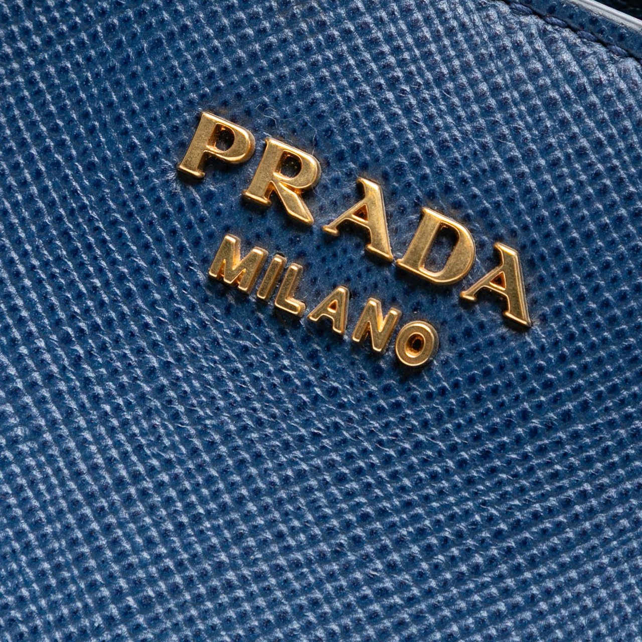 Prada Saffiano Cuir Front Pocket Convertible Tote Blauw