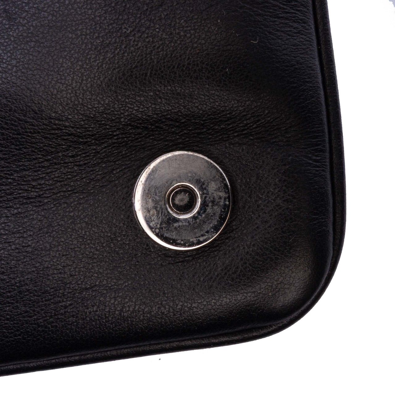Prada Tessuto Grommet Crossbody Zwart