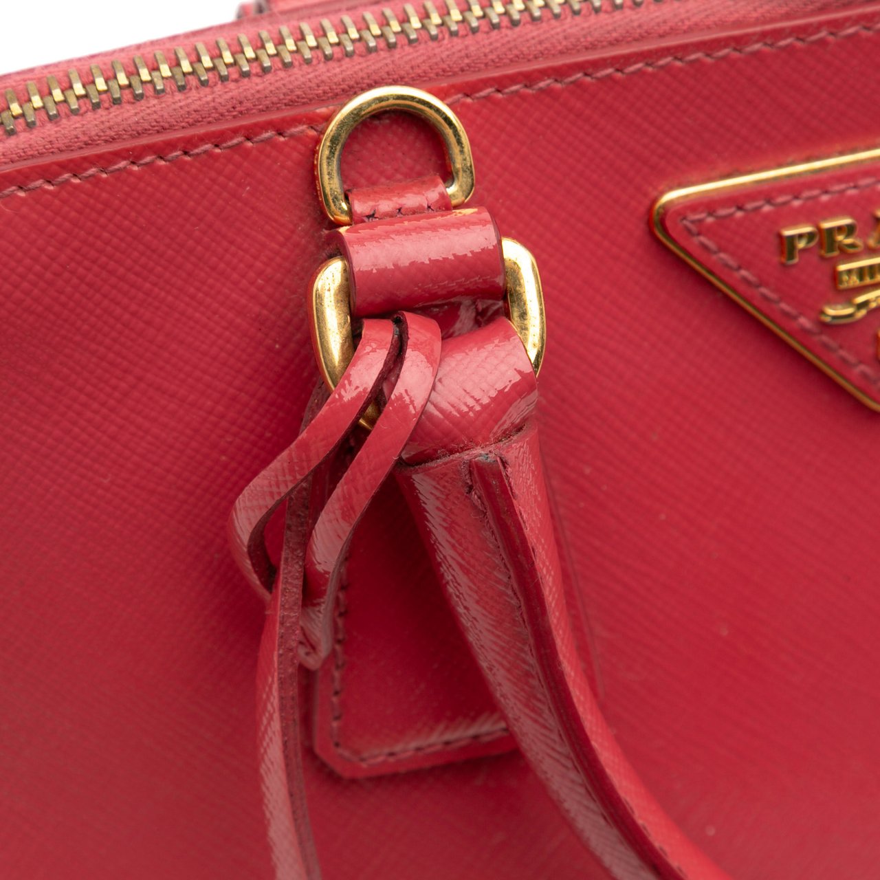 Prada Limited Edition Small Saffiano Vernice Promenade Satchel Roze