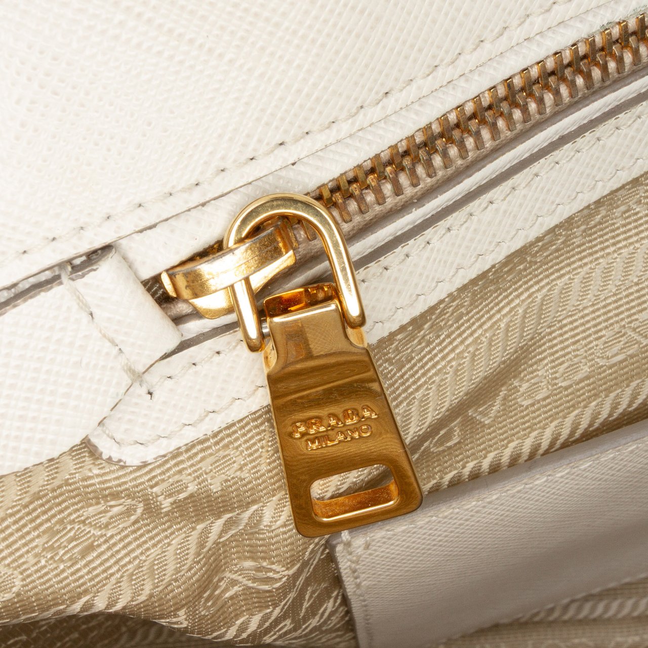 Prada Medium Bicolor Saffiano Lux Promenade Satchel Grijs