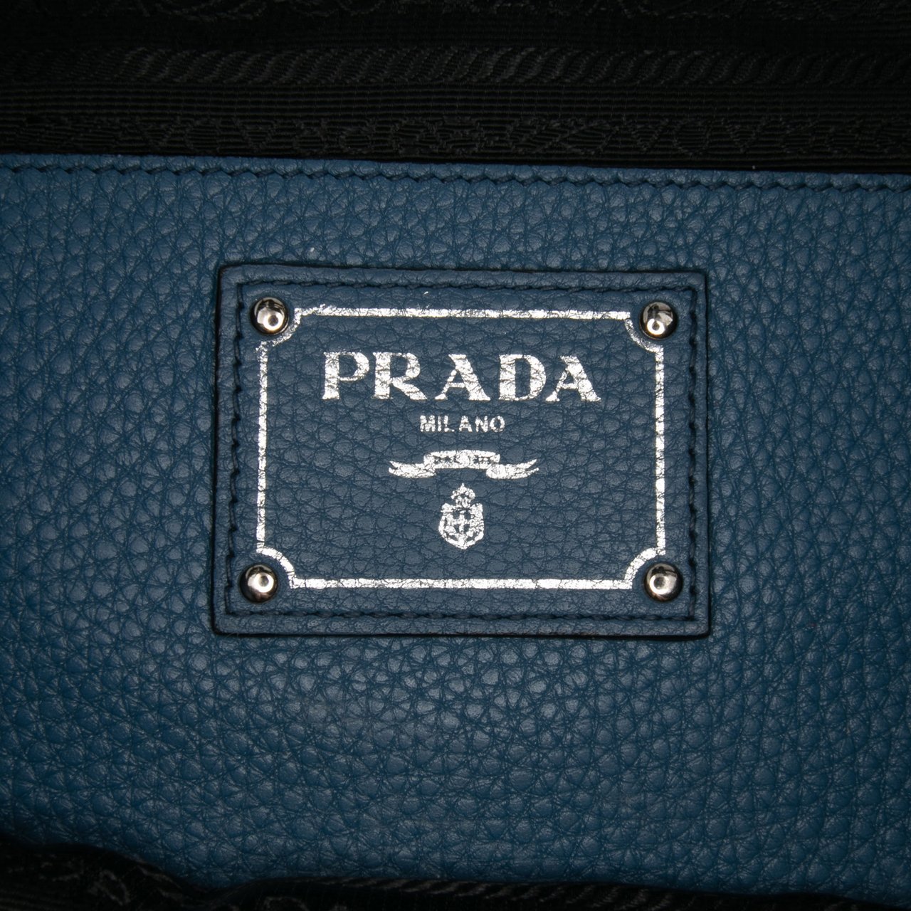 Prada Vitello Daino Open Convertible Tote Blauw