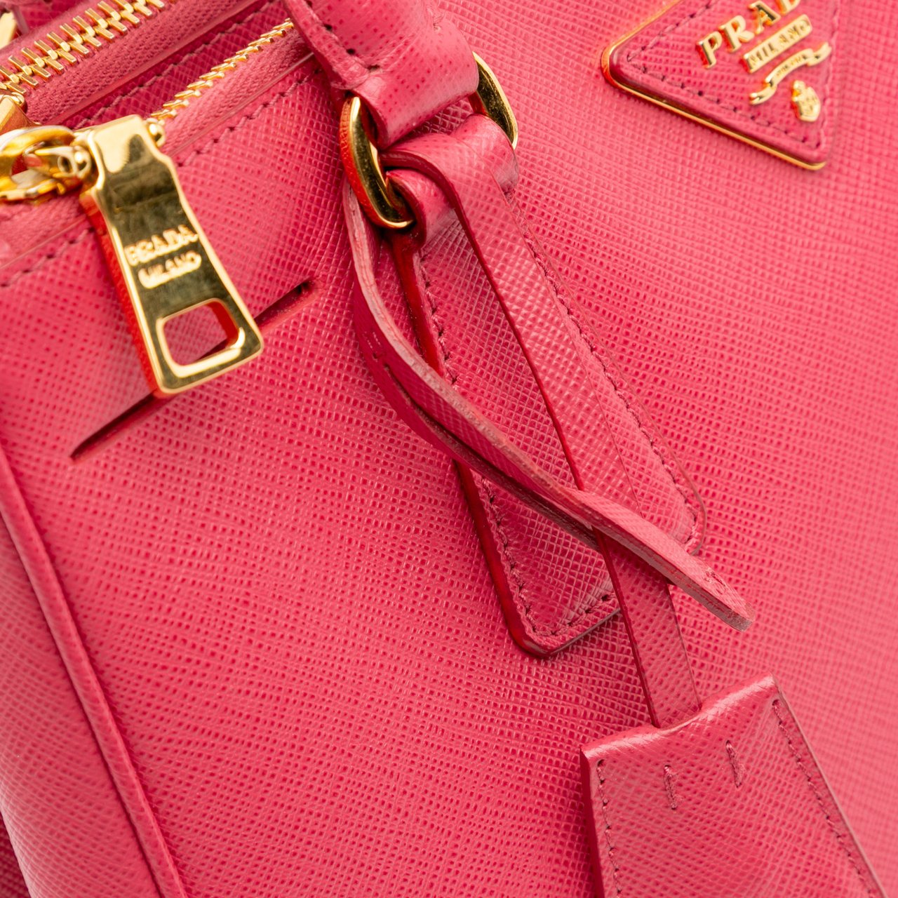 Prada Small Saffiano Lux Galleria Double Zip Satchel Roze