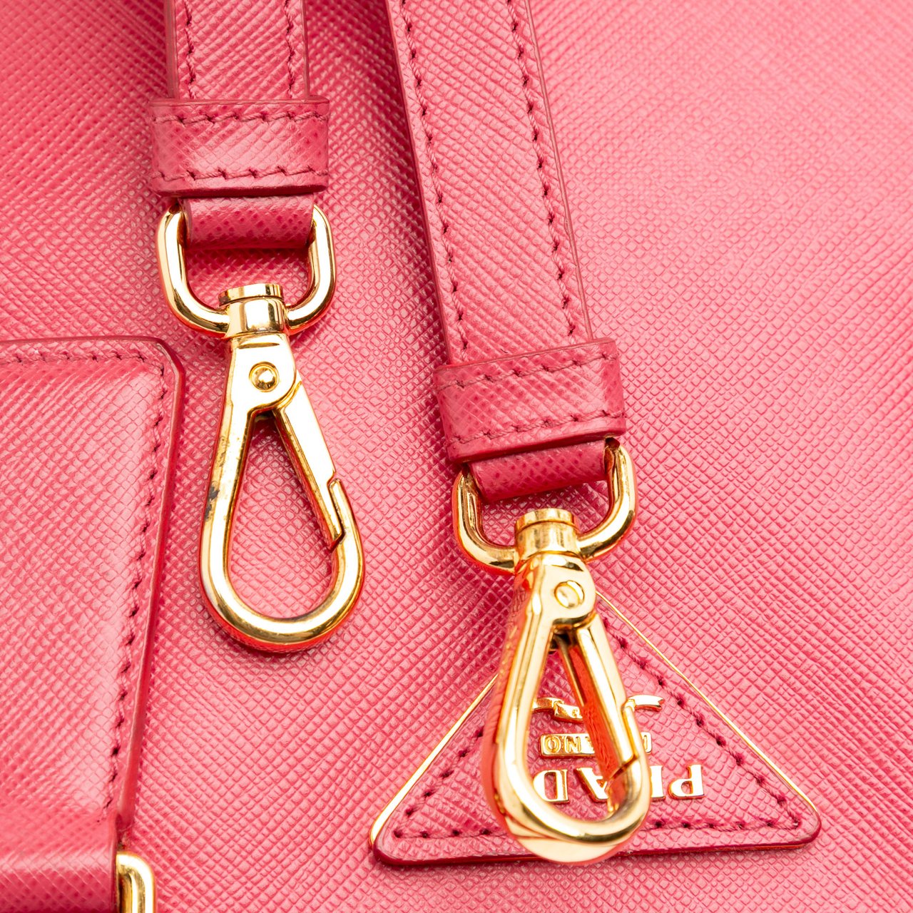 Prada Small Saffiano Lux Galleria Double Zip Satchel Roze