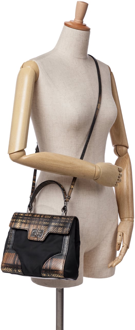 Prada Tartan Saffiano Trimmed Tessuto Satchel Zwart