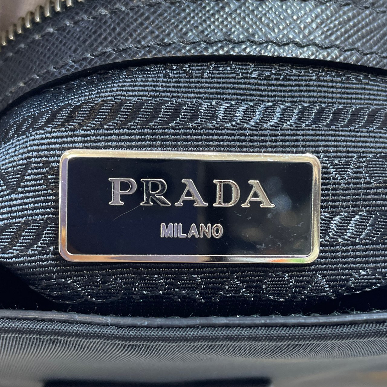 Prada Tartan Saffiano Trimmed Tessuto Satchel Zwart