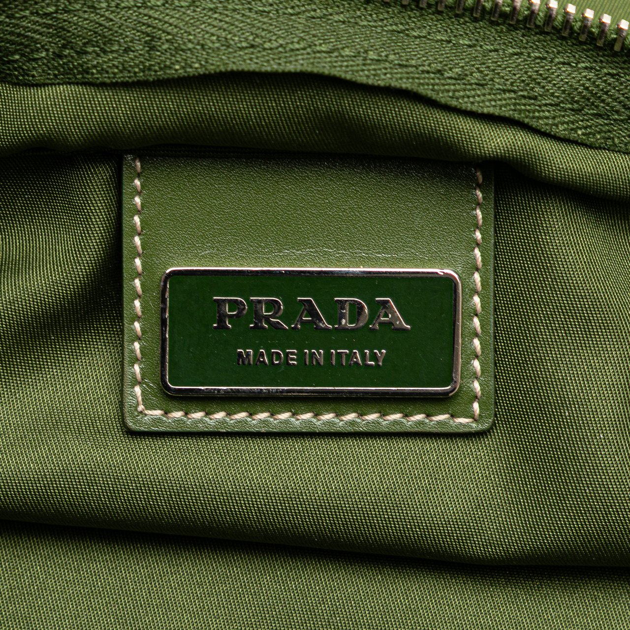 Prada Tessuto Zip Top Crossbody Groen