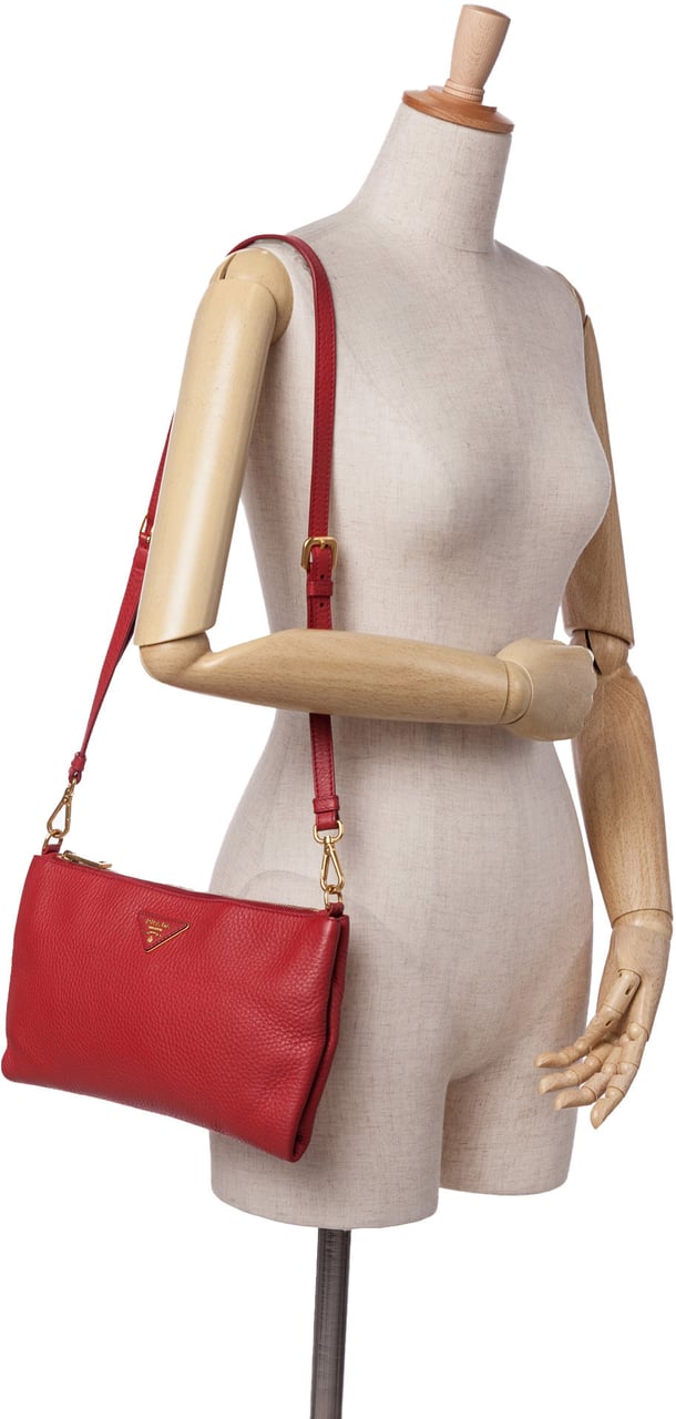 Prada Vitello Daino Crossbody Rood