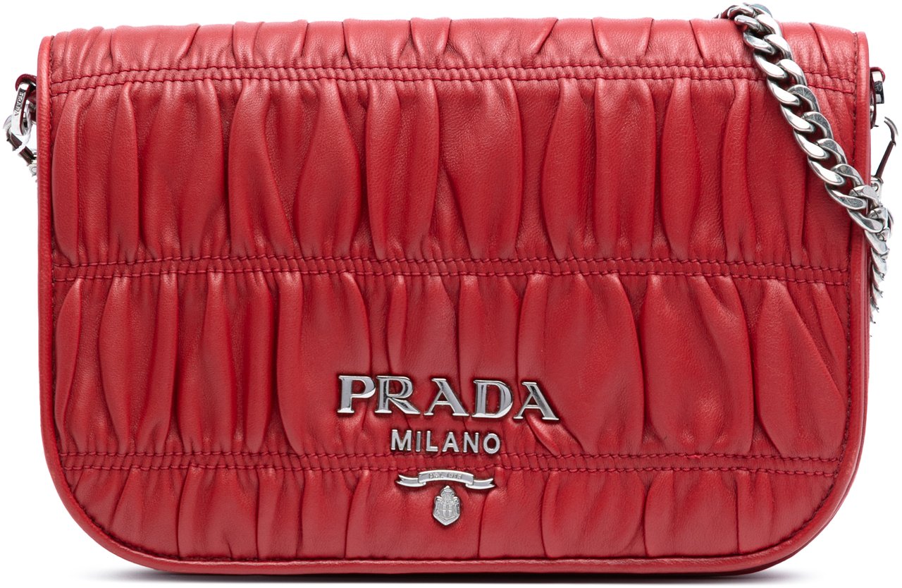 Prada Nappa Gaufre Chain Flap Bag Rood