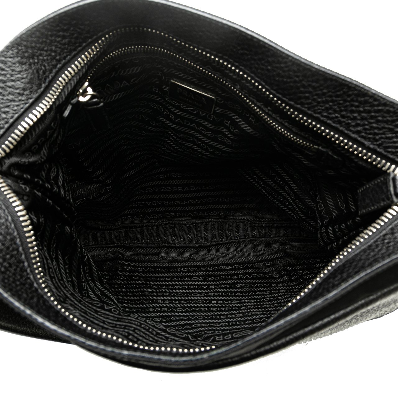 Prada Vitello Daino Trimmed Tessuto Zip Top Crossbody Zwart