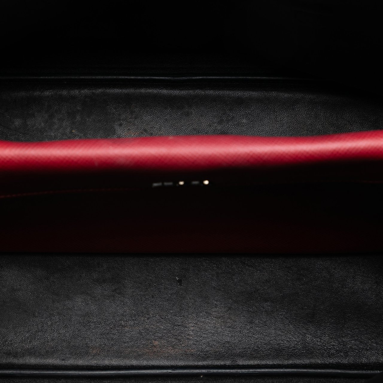 Prada Medium Saffiano Cuir Double Handle Satchel Rood