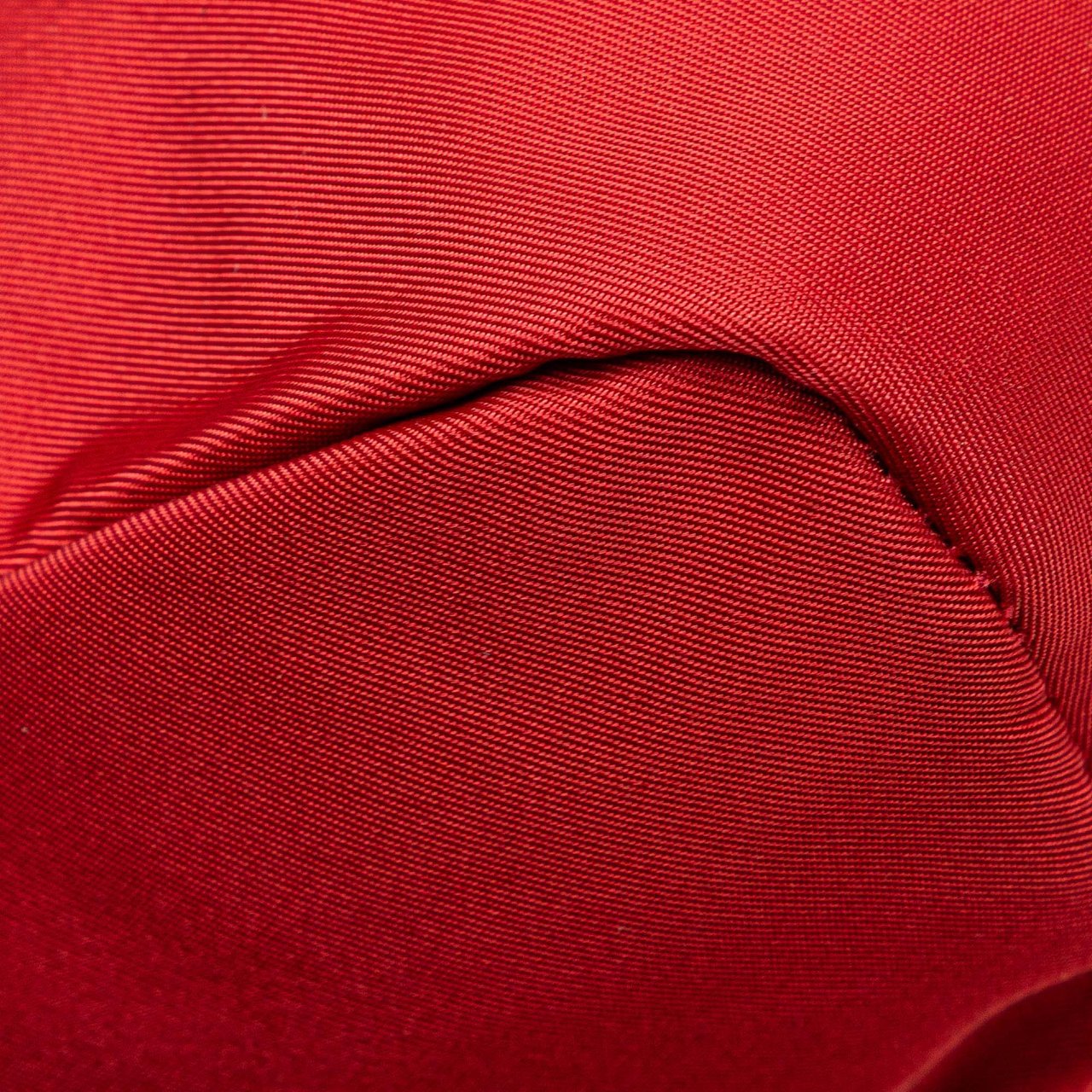 Prada Tessuto Pouch Rood