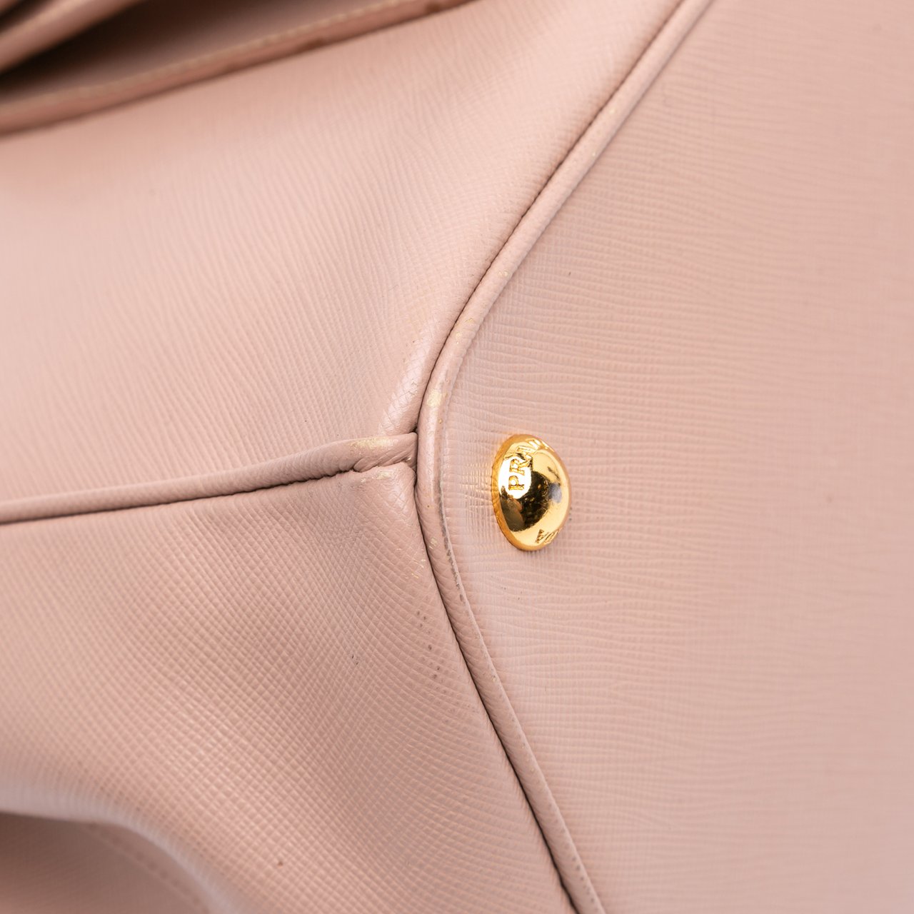 Prada Saffiano Lux Galleria Double Zip Front Pocket Satchel Roze