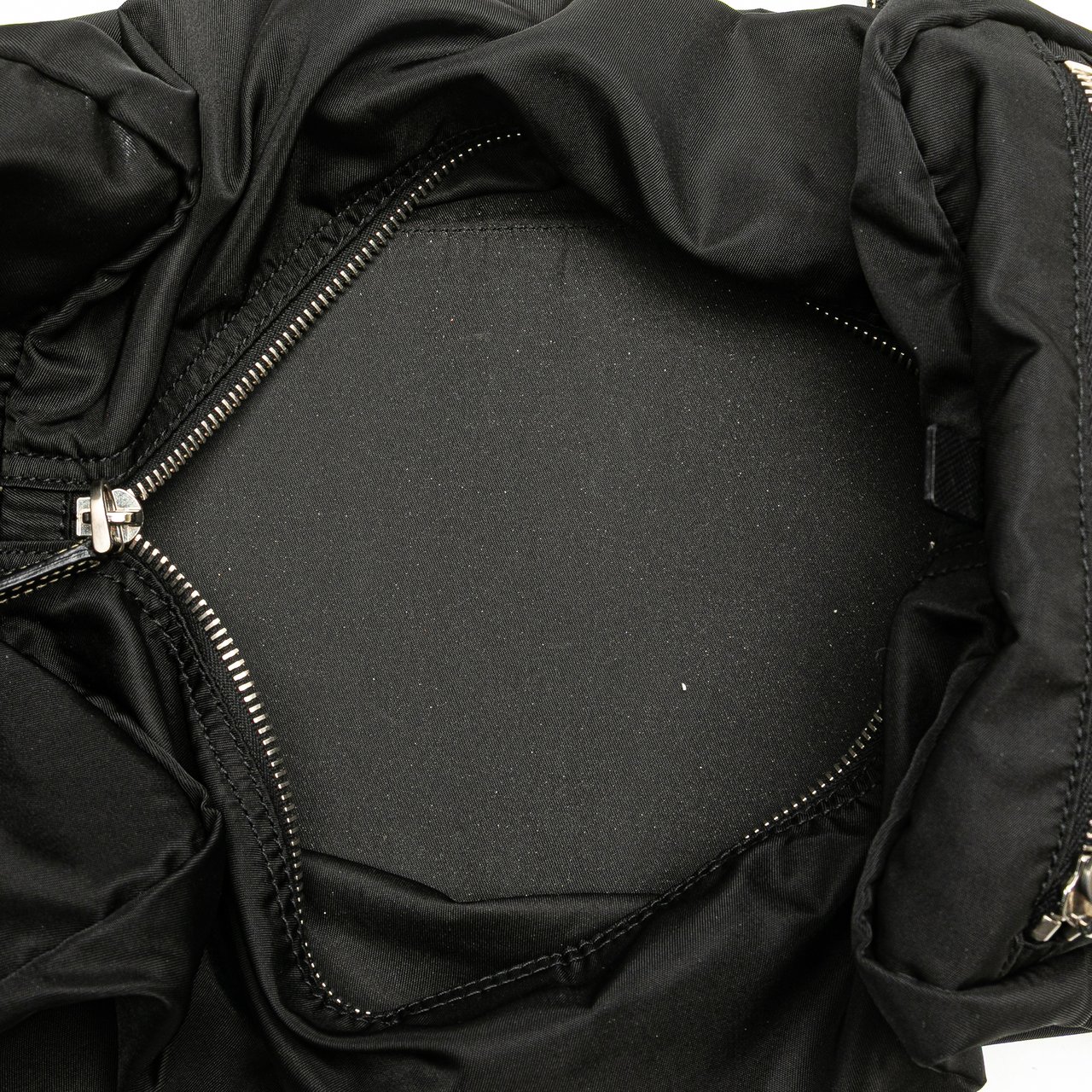 Prada Tessuto Handbag Zwart