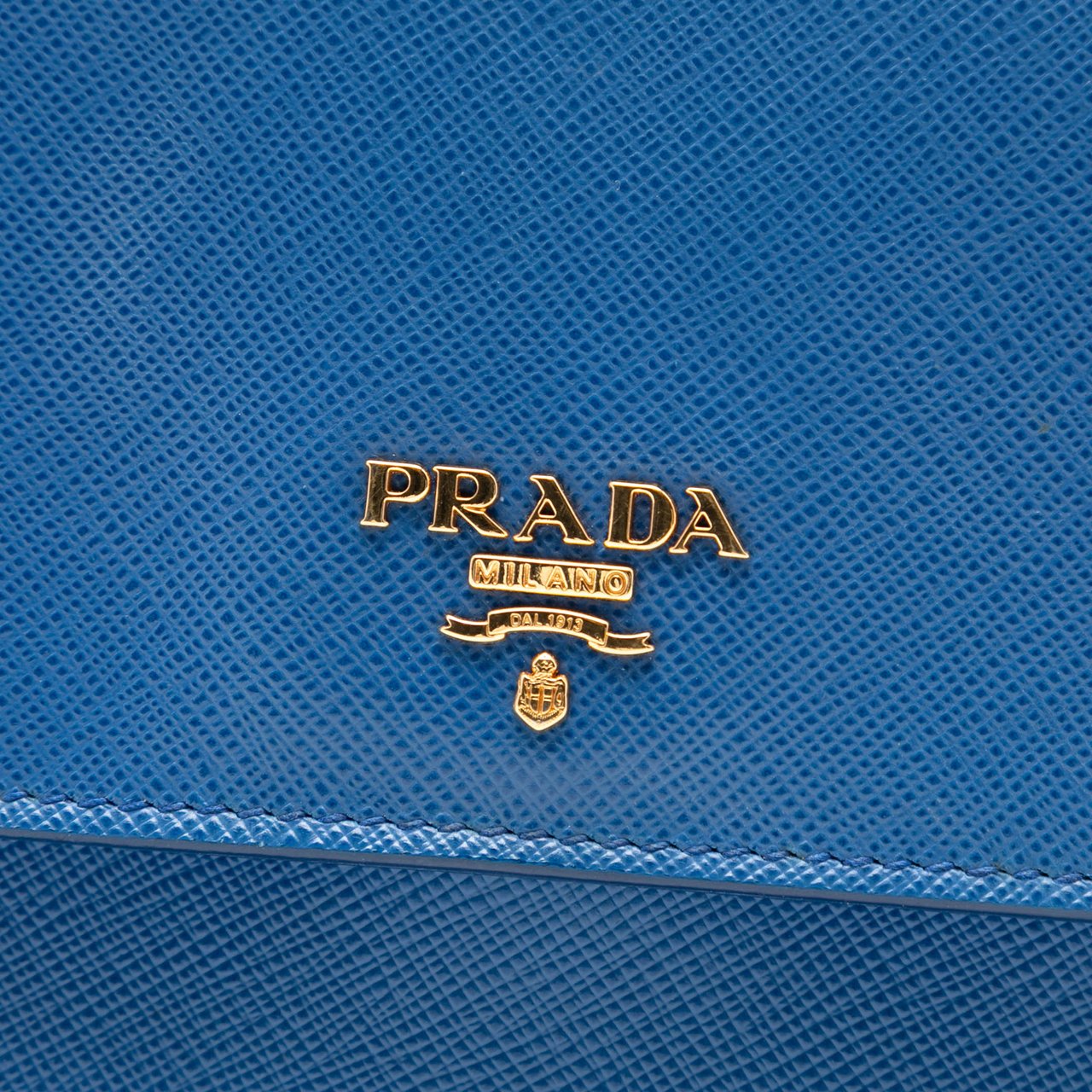 Prada Saffiano Wallet on Strap Blauw