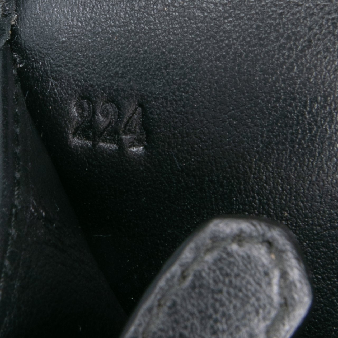 Prada Tessuto Impuntu Wallet on Strap Zwart