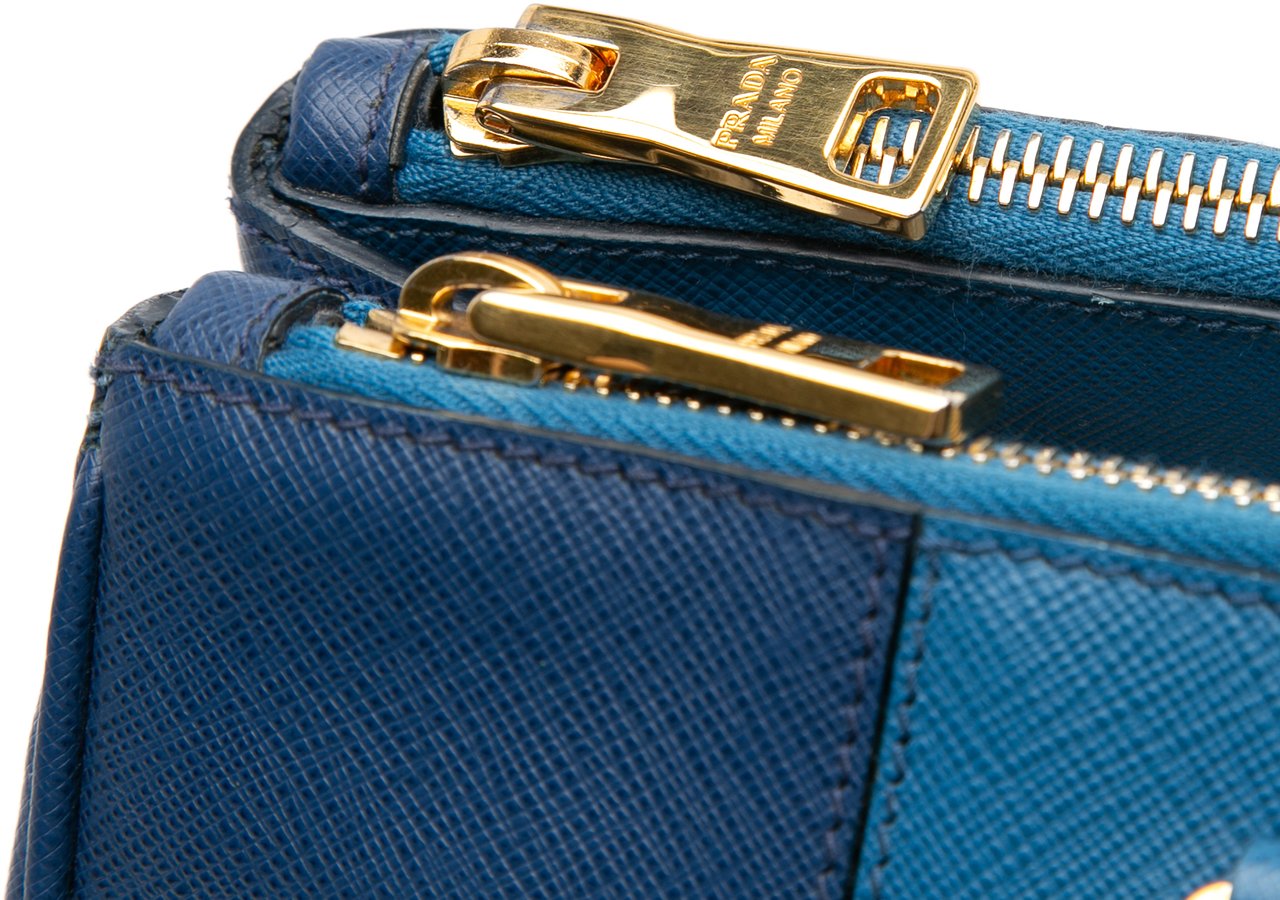 Prada Medium Bicolor Saffiano Lux Galleria Double Zip Satchel Blauw