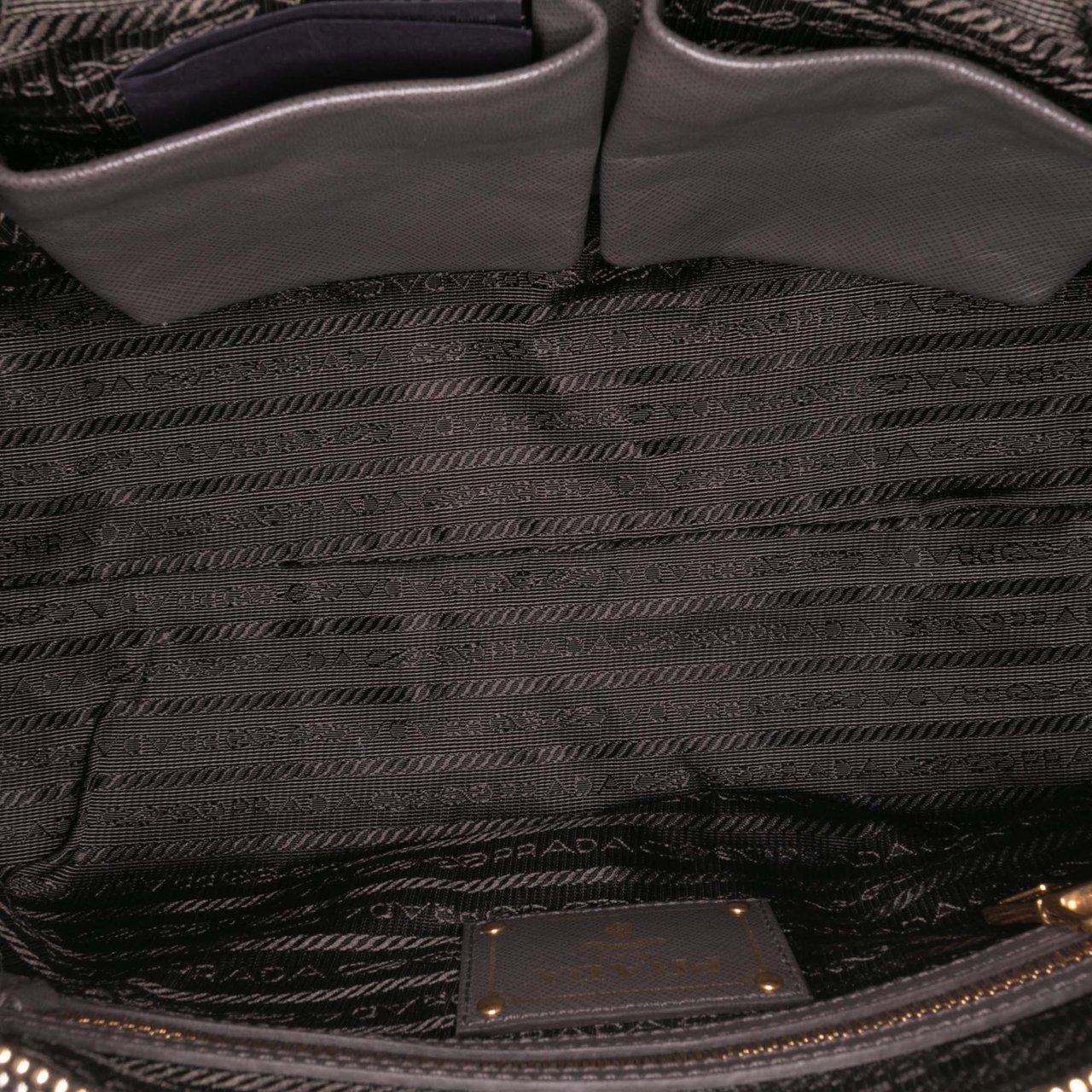 Prada Saffiano Frame Handbag Grijs