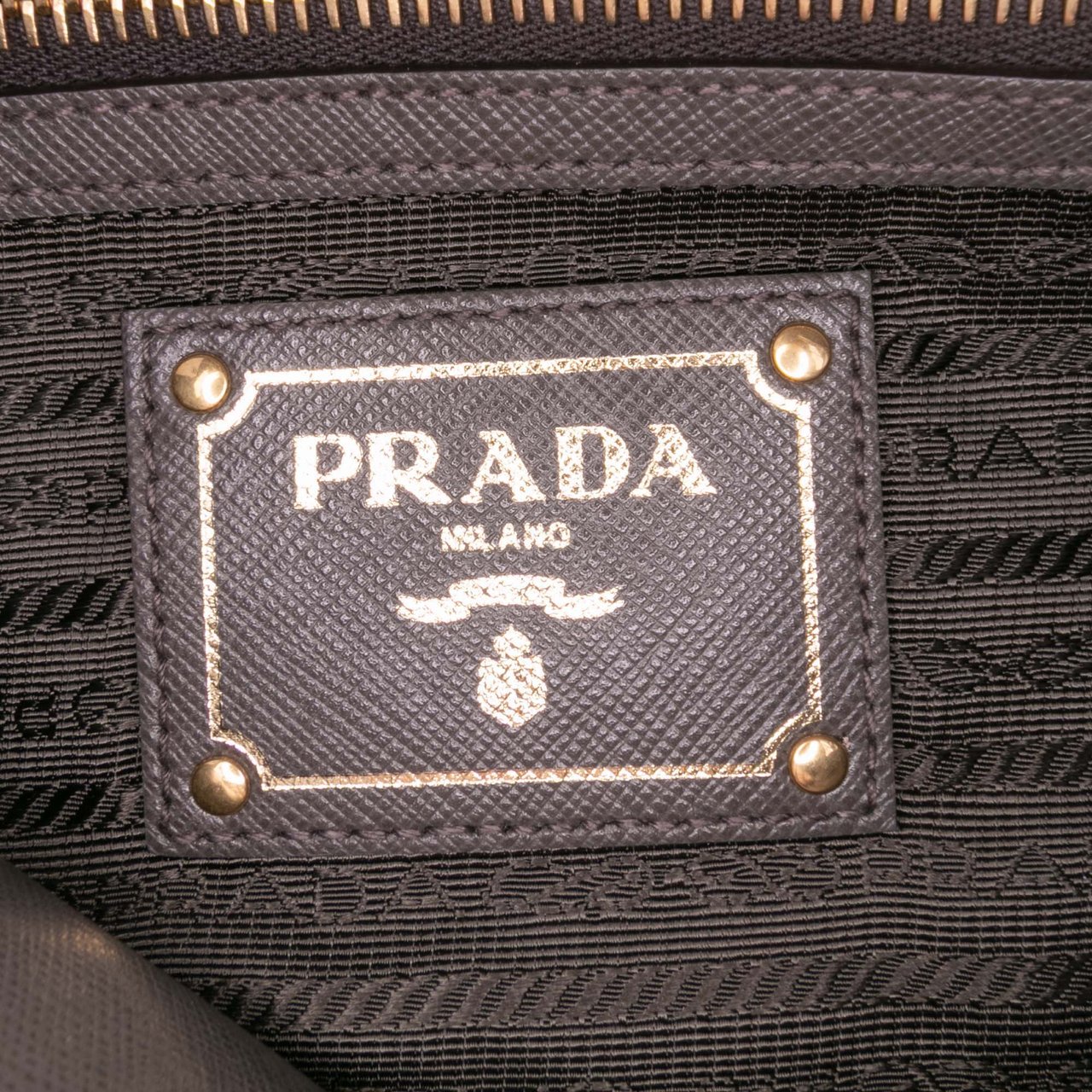 Prada Saffiano Frame Handbag Grijs
