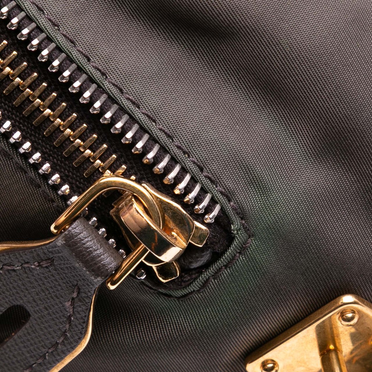 Prada Saffiano Frame Handbag Grijs