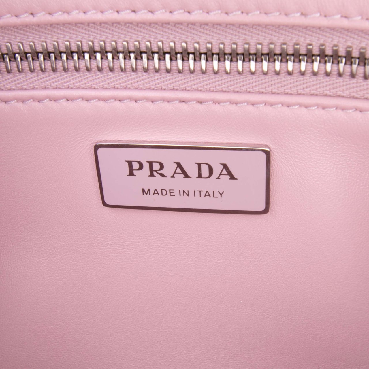 Prada Medium Nappa Antique Re-Edition 2001 Satchel Roze