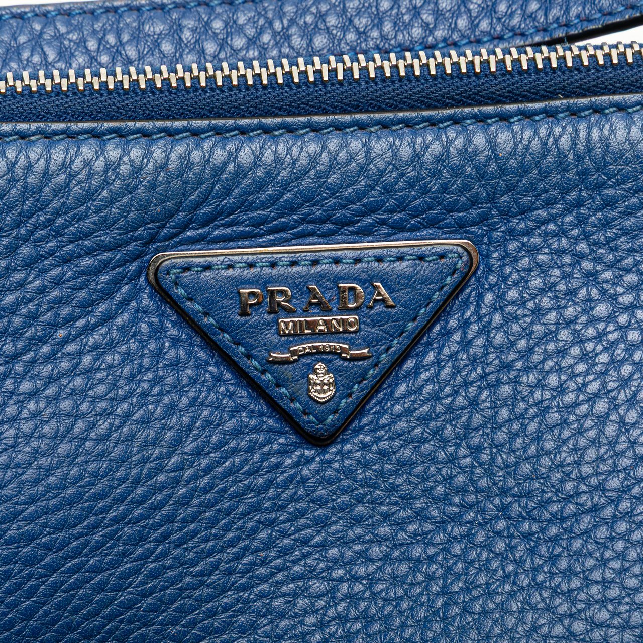 Prada Vitello Daino Crossbody Blauw