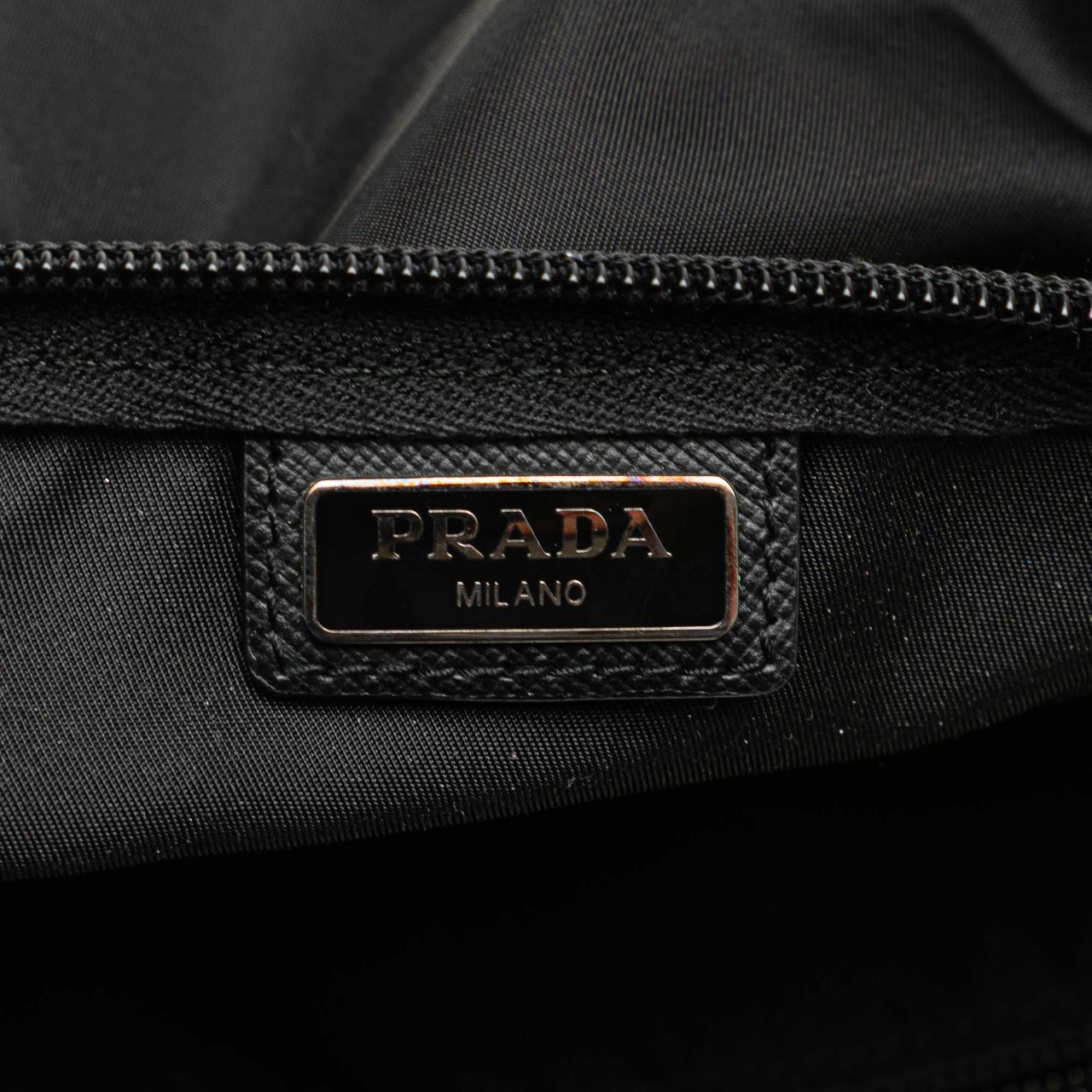 Prada Tessuto Cosmetic Pouch Zwart