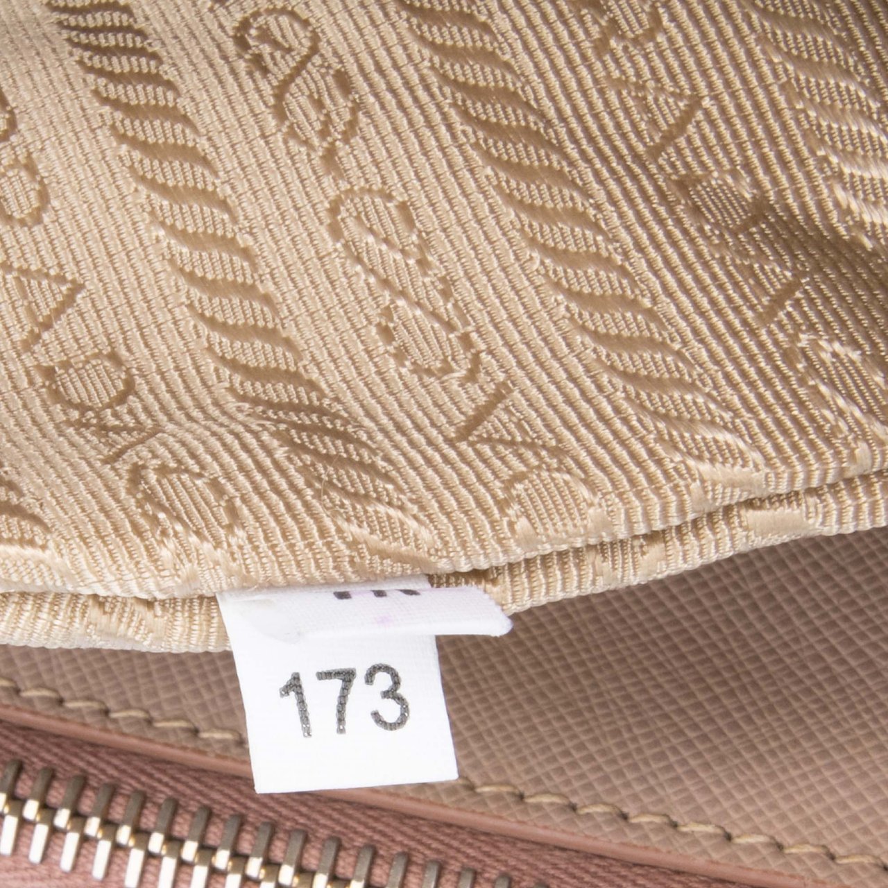 Prada Large Saffiano Lux Galleria Double Zip Satchel Roze