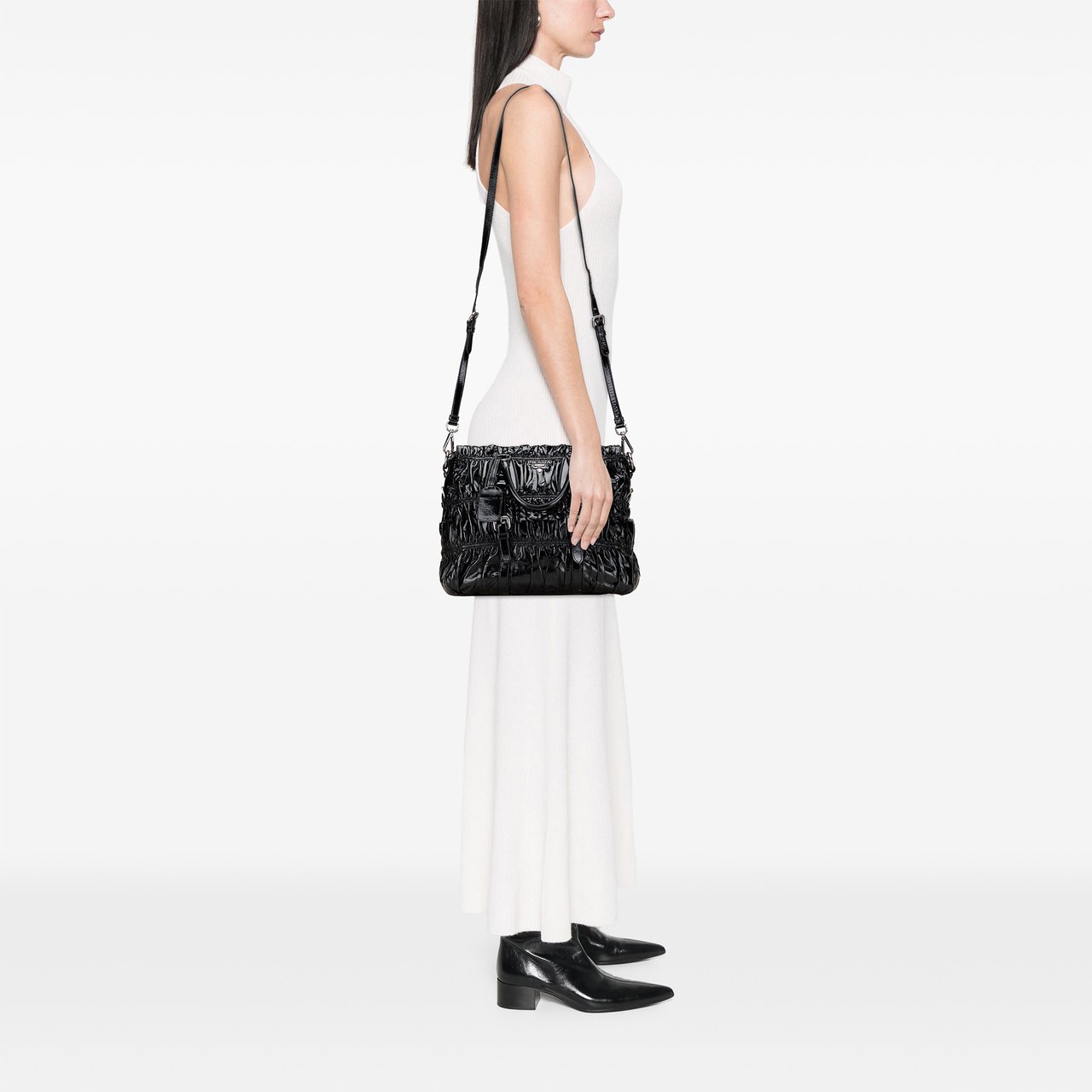 Prada Vernice Gaufre Satchel Zwart